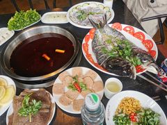 -花鲢鱼头火锅(春城东路店)