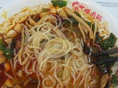 -螺鼎记螺蛳粉(太平街林科大直营店)