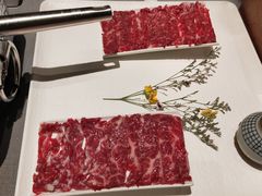 -左庭右院鲜牛肉火锅黑金店(陆家嘴中心店)