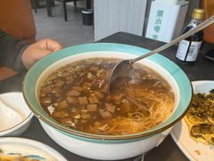-鑫悦楼煎蟹·16年海鲜大排档