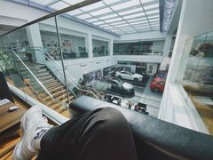 -上海星瀚奔驰4S店(红柳路店)