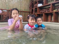 -思念果岭悦温泉