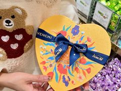 -VENCHI 闻绮(广州太古汇店)