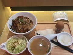 -熊吞·大碗丼烧肉饭(济宁万达广场店)