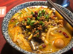 -粉家柳州螺蛳粉(杨宅路店)