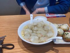 泡泡小馄饨-鑫震源·苏式大虾生煎(彩香店)