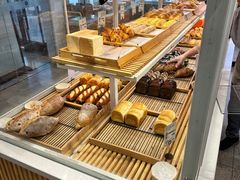 -焙丽拾光(麦凯乐直营店)