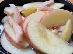 盐姜泡苹果-聚味瞿记·龙虾堂(树木岭店)
