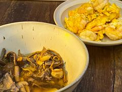莲子菌菇煨鸽汤-十贰席·煨汤·台州菜(襄阳南路店)