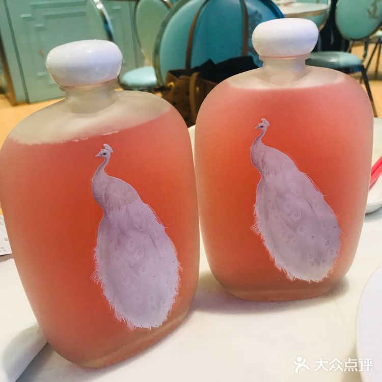 孔雀｜拥有tiffany蓝的川菜馆