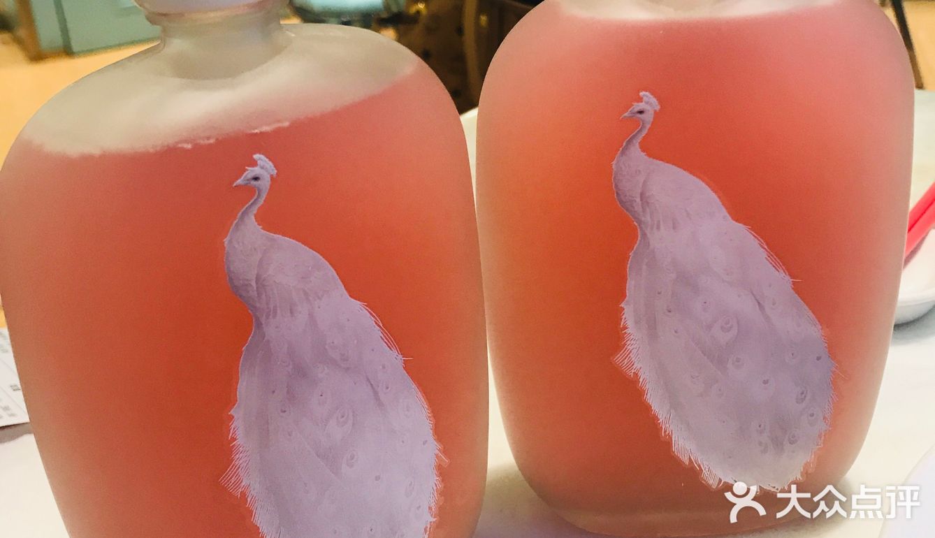 孔雀｜拥有tiffany蓝的川菜馆