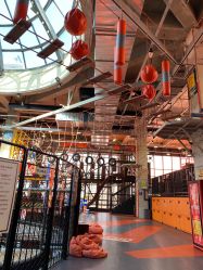 -嗨翻Hi-Fun竞技主题乐园·蹦床团建生日聚会(五棵松华熙店)