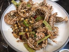 -指爱龙虾(金杨路总店)