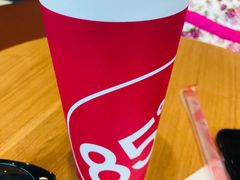 -85度C(生甜甜圈研究工坊·上海平凉店)