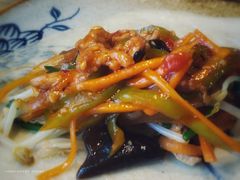 鱼香肉丝-香满园春饼·家常菜(东大桥店)