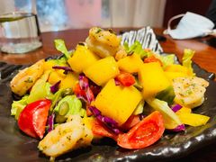 烤虾芒果沙拉-澳骄 Aussie Kitchen·手工披萨·西餐(国大店)