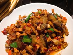 土萝卜干炒土腊肉-吃饭皇帝大土家民族菜(正大广场店)