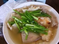 -金卯白肉罩火烧