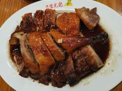 -澳门陈光记烧味饭店(万象城店)