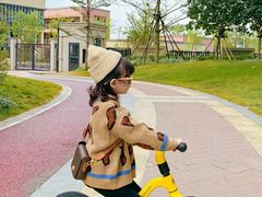 -八爪矩阵极限运动馆·儿童平衡车·感统训练(南海子公园校区)