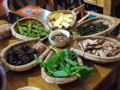 -阿婆情腊排骨火锅(饮玉巷店)