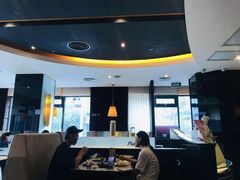 大堂-必胜客(机场路店)