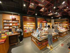 -西西弗书店&矢量咖啡(凯德晶萃广场店)