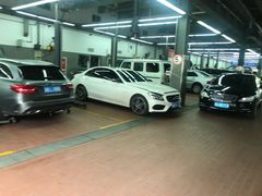 -杭州中升之星奔驰4S店(滨江店)