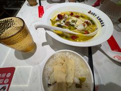 -渝是乎酸菜鱼(龙旗购物中心店)