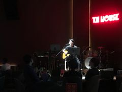 -TZ House音乐现场(来福士中心店)