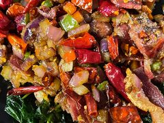 -隔壁老王·家常云南菜(花巷店)