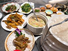-渔顺生·顺德鱼生·粥底火锅·桑拿鸡(渔人码头店)