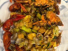 -松哥油焖大虾.小龙虾.黑鸭煲(海岸城店)