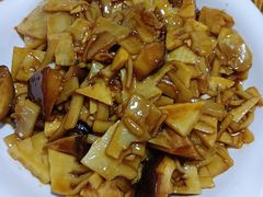 -红实家常菜(静安里店)