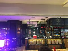 -松咖啡自助餐厅·松北香格里拉