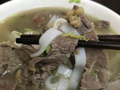-潮镇老尾牛杂(环城西路店)