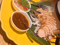 炭烧松阪猪-瓦城泰国料理(芮欧百货店)