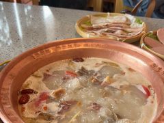 -阿婆情腊排骨火锅(金虹路店)