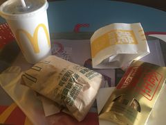 -麦当劳(得来速店)