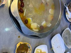 -光头药膳鸡(莱茵小镇店)