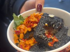 -黑色经典臭豆腐·湖南特产(步行街店)