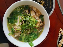 韭菜杏仁-萧记三鲜烩面(郑汴路店)