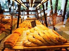 -Dough&Joe团憩(瑞虹天地月亮湾店)