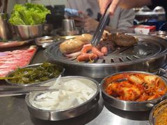 -哈哈碳都·牛肋条无限自助烤肉(宝龙店)