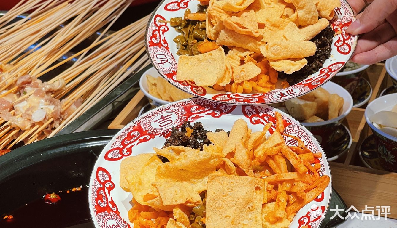 不允许还有任何人没吃过螺蛳粉火锅好嘛！！