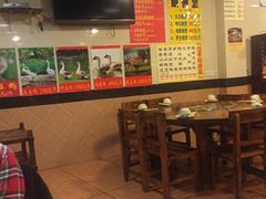 大堂-伍哥厨房(新滘东路店)