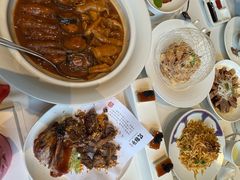 -贝勒爷·酥不腻烤鸭