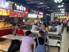 -八一好吃街·高品美食广场