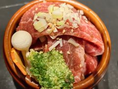 -山川小町·极番烧肉(新地假日广场店)