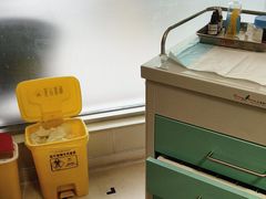-上海仁爱医院口腔科 · 种植